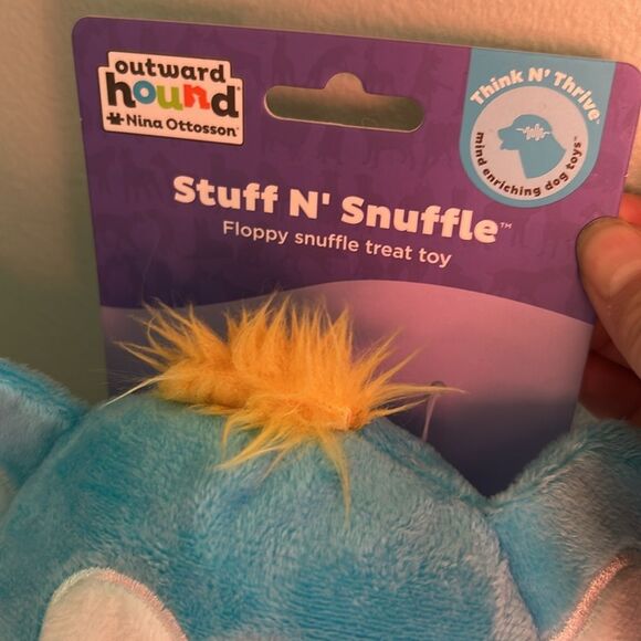 Outward Hound Blue and White Elephant Dog Snuffle Toy - Picture 4 of 4